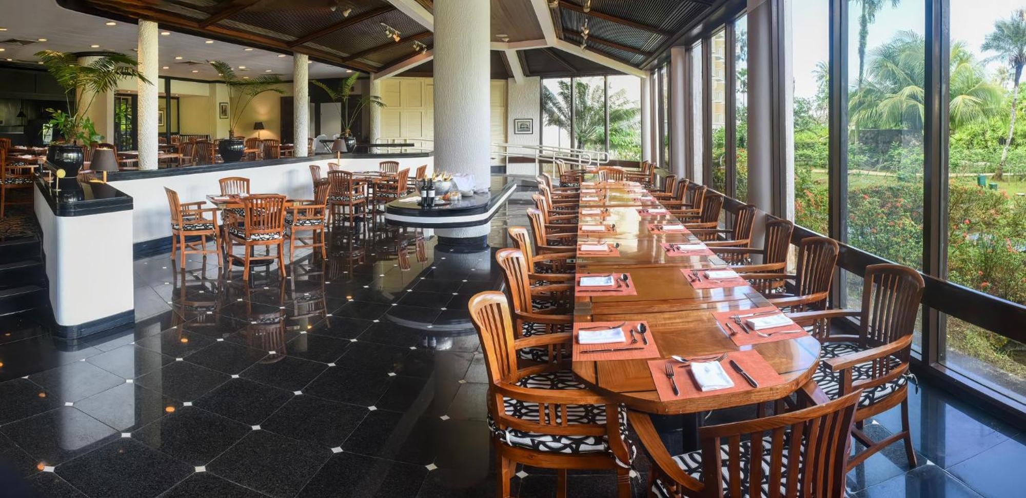 Marianas Beach Resort Saipan Buitenkant foto